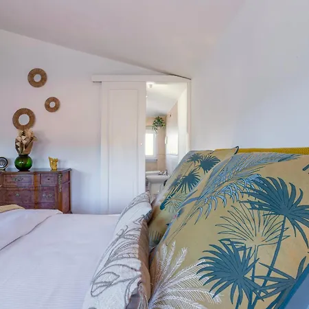 Apartamento Isotta - Chic Flat With A Natural View Of *